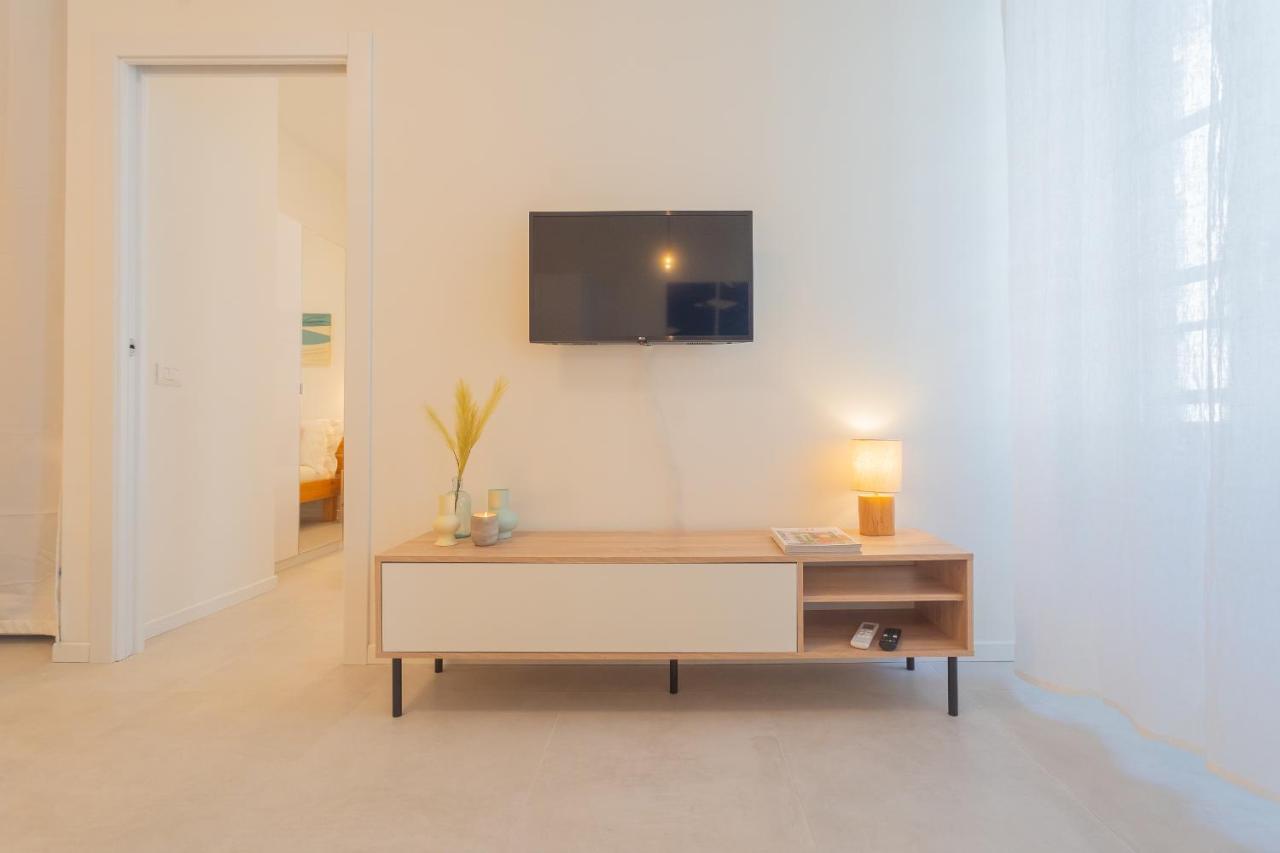 Enchanted Como Lake - City Apartment 2 By Rent All Όπως Εξωτερικό φωτογραφία