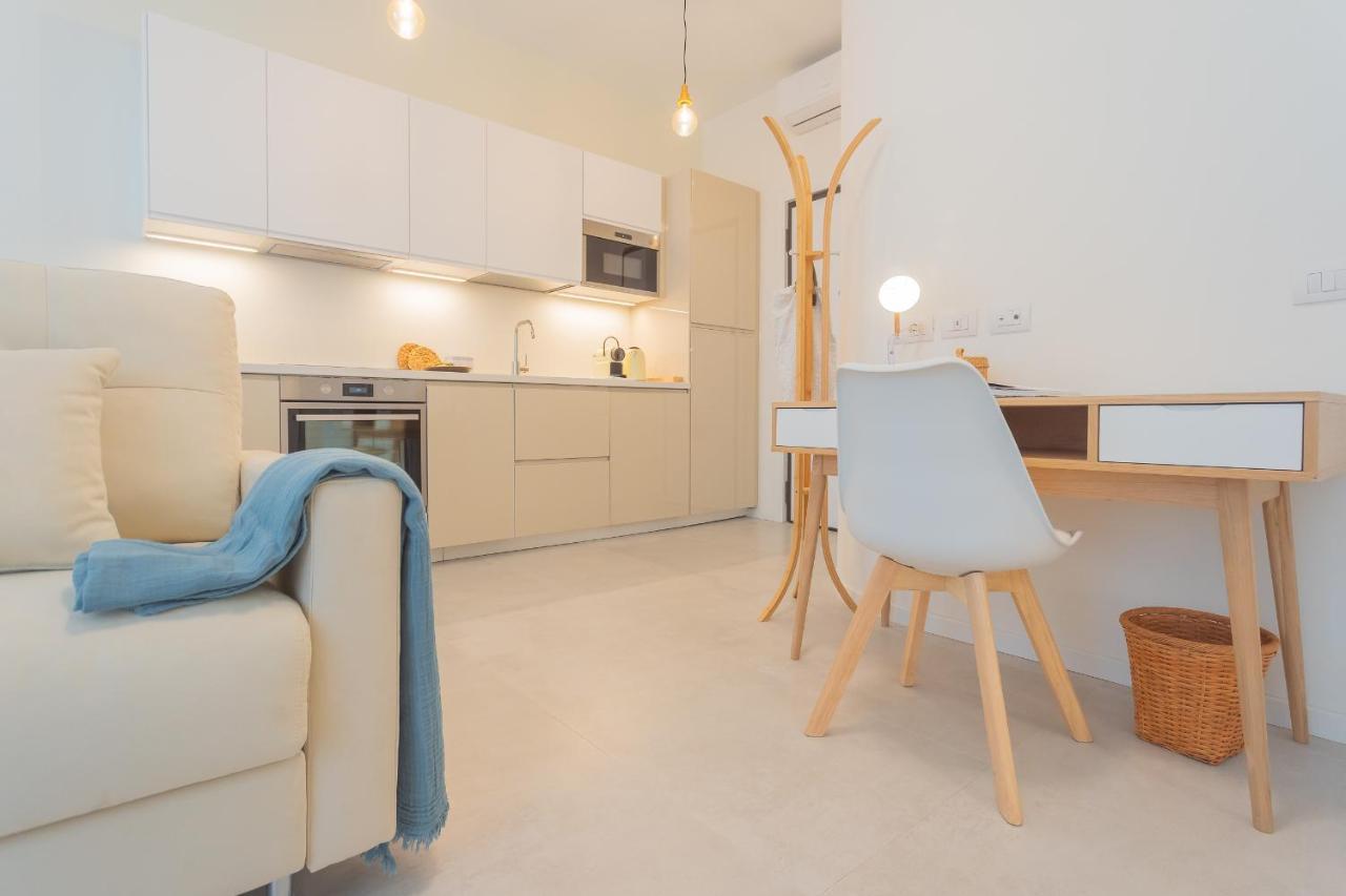 Enchanted Como Lake - City Apartment 2 By Rent All Όπως Εξωτερικό φωτογραφία
