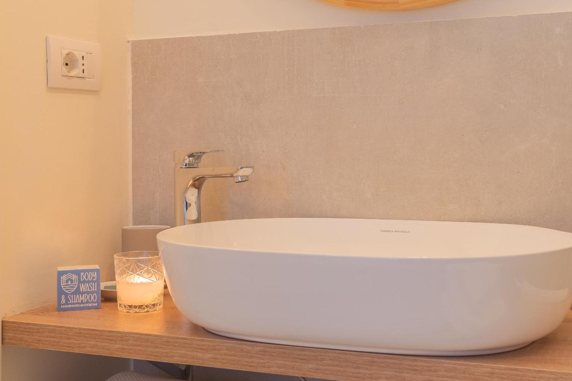 Enchanted Como Lake - City Apartment 2 By Rent All Όπως Εξωτερικό φωτογραφία